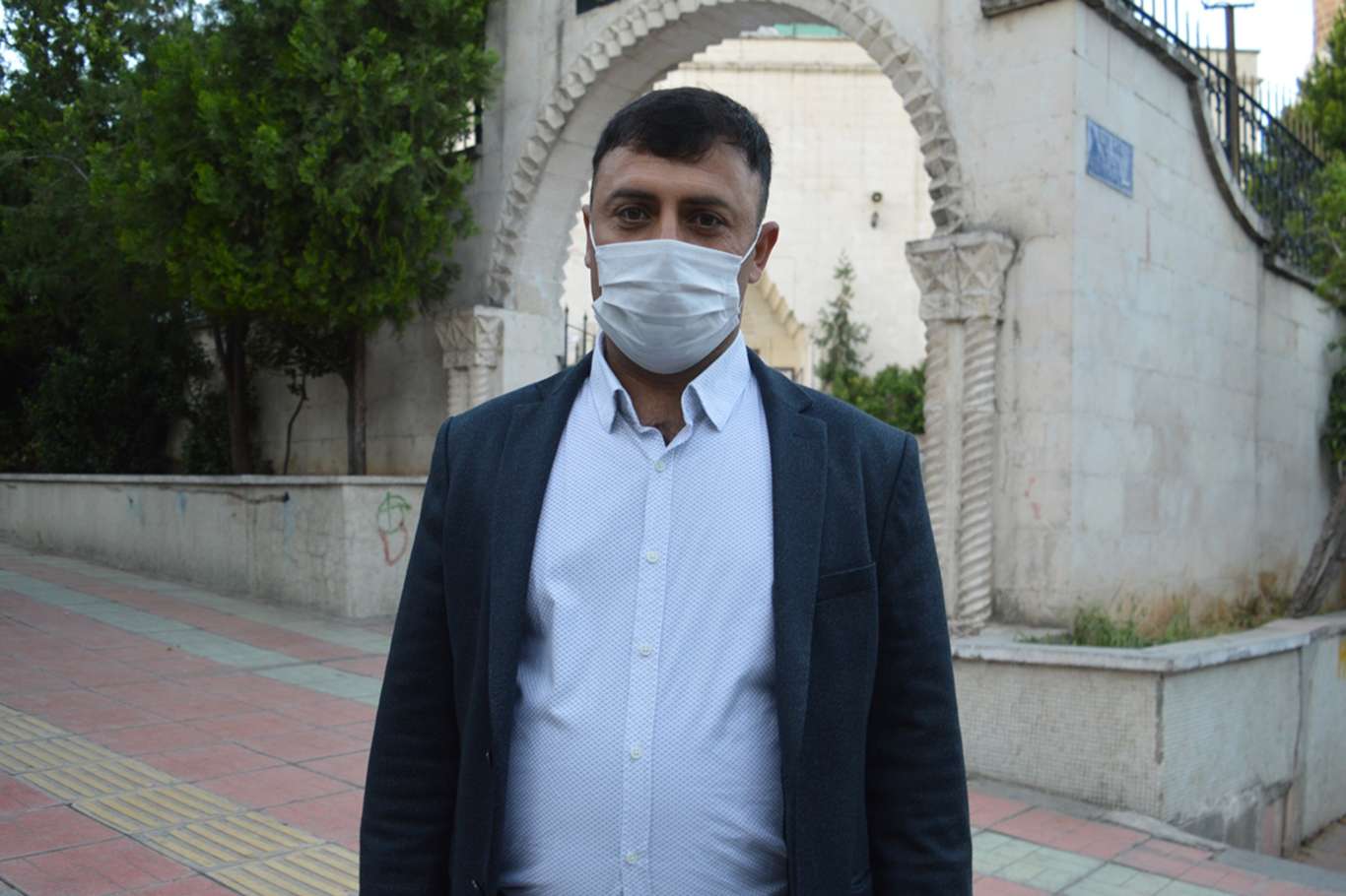 Bayram Namazında eller Kudüs'ün kurtuluşu için semaya kalktı Bayram Namazında eller Kudüs'ün kurtuluşu için semaya kalktı